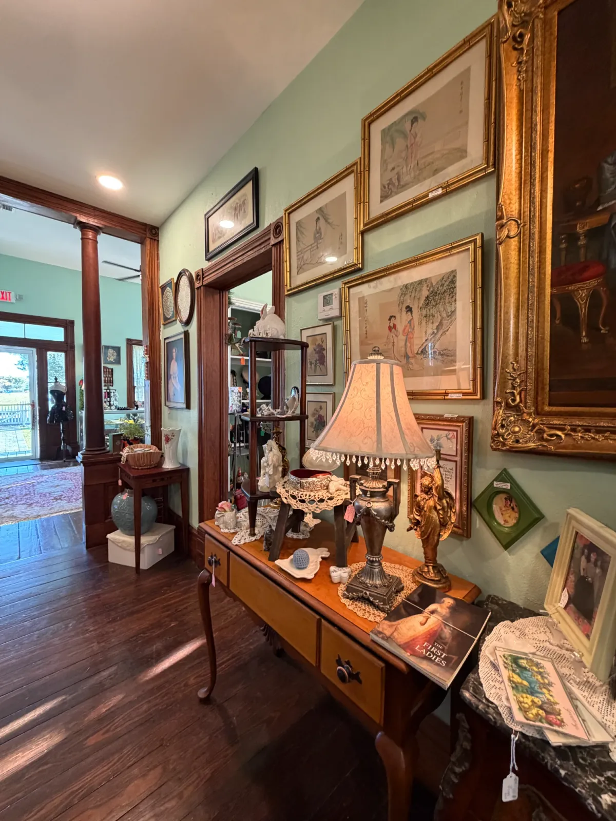 Vintage Cottage gallery photo 6